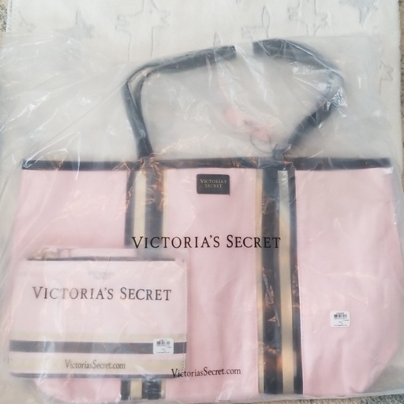 PINK Victoria's Secret Handbags - 🚨🚨FLASH SALE🚨🚨Victoria Secret tote bags